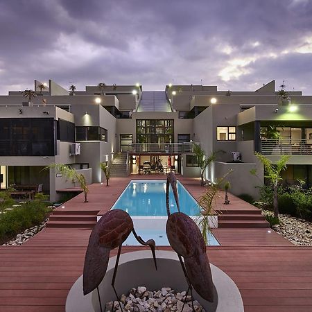יוהנסבורג Dynasty Forest Sandown Serviced Apartments & Self Catering Hotel מראה חיצוני תמונה
