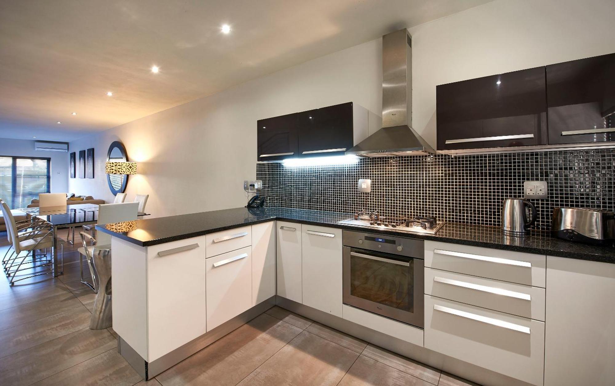 יוהנסבורג Dynasty Forest Sandown Serviced Apartments & Self Catering Hotel חדר תמונה