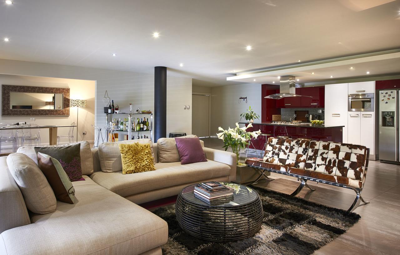 יוהנסבורג Dynasty Forest Sandown Serviced Apartments & Self Catering Hotel מראה חיצוני תמונה