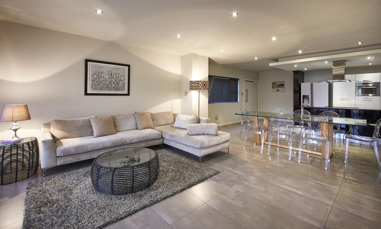 יוהנסבורג Dynasty Forest Sandown Serviced Apartments & Self Catering Hotel מראה חיצוני תמונה