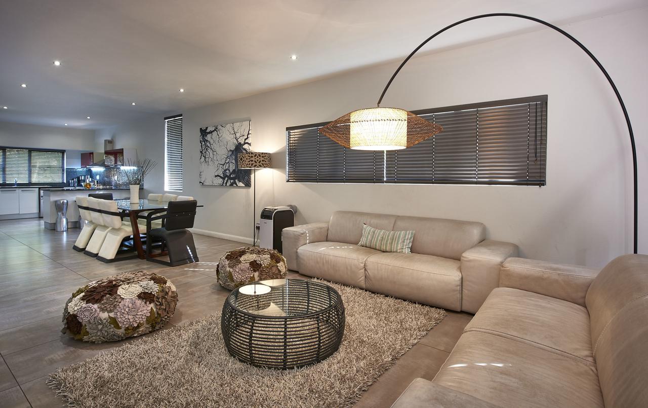 יוהנסבורג Dynasty Forest Sandown Serviced Apartments & Self Catering Hotel מראה חיצוני תמונה