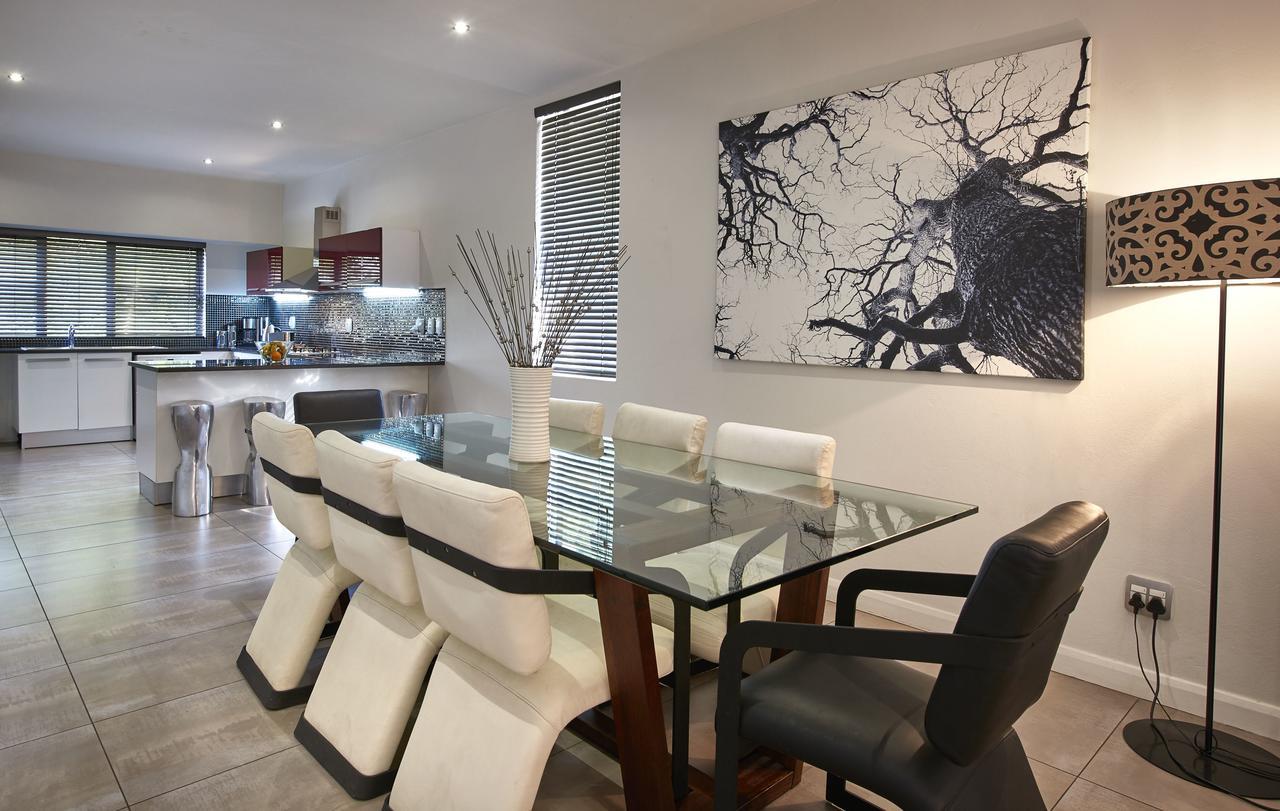 יוהנסבורג Dynasty Forest Sandown Serviced Apartments & Self Catering Hotel מראה חיצוני תמונה