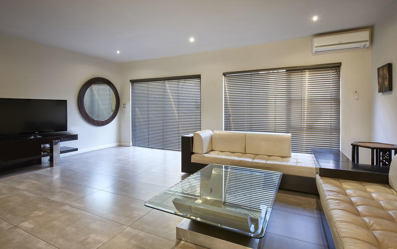 יוהנסבורג Dynasty Forest Sandown Serviced Apartments & Self Catering Hotel מראה חיצוני תמונה